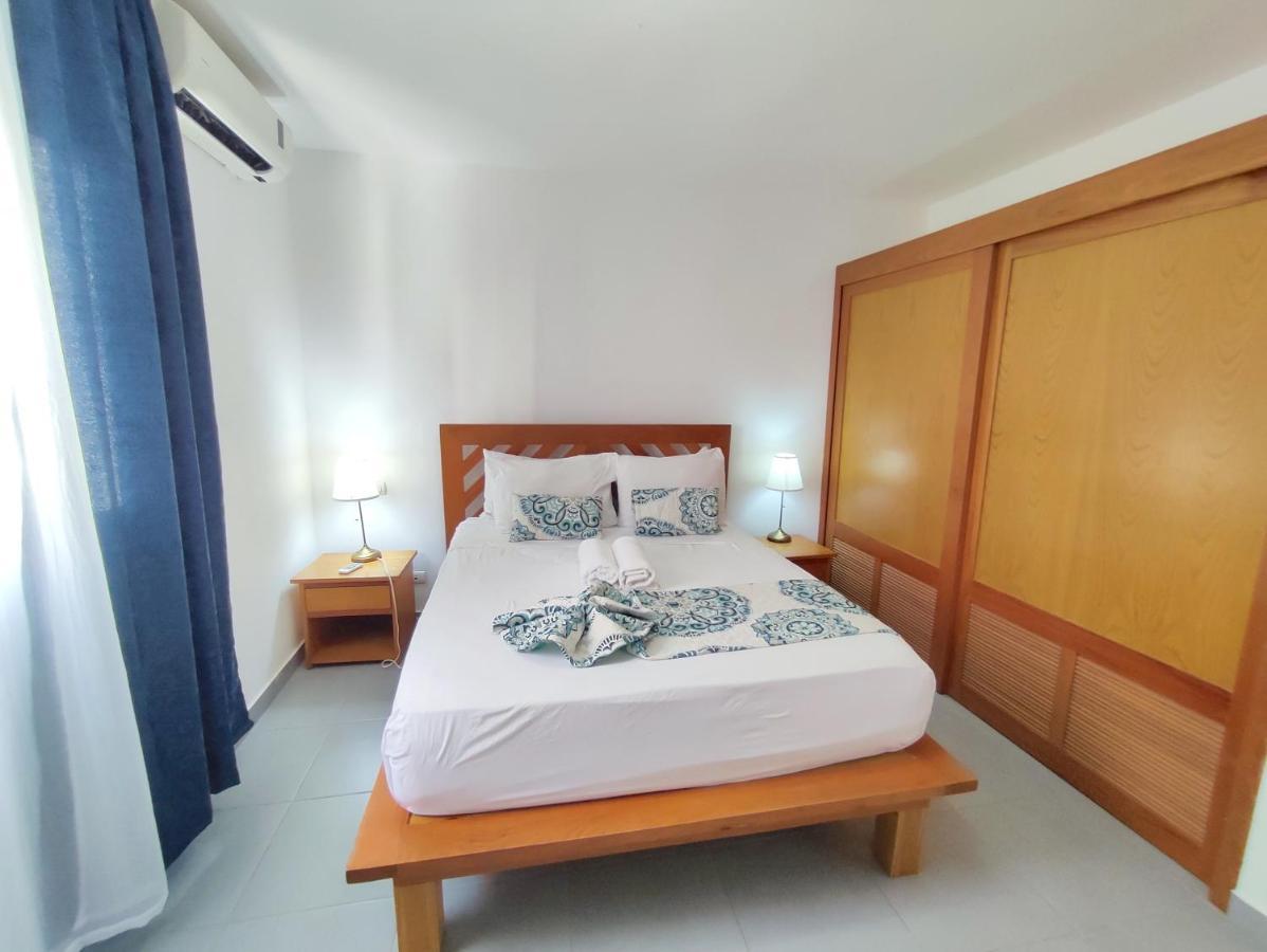 Dominican Breath - Suites Sol Caribe - Swimming Pool And Beach Club - Playa Bavaro Aparthotel